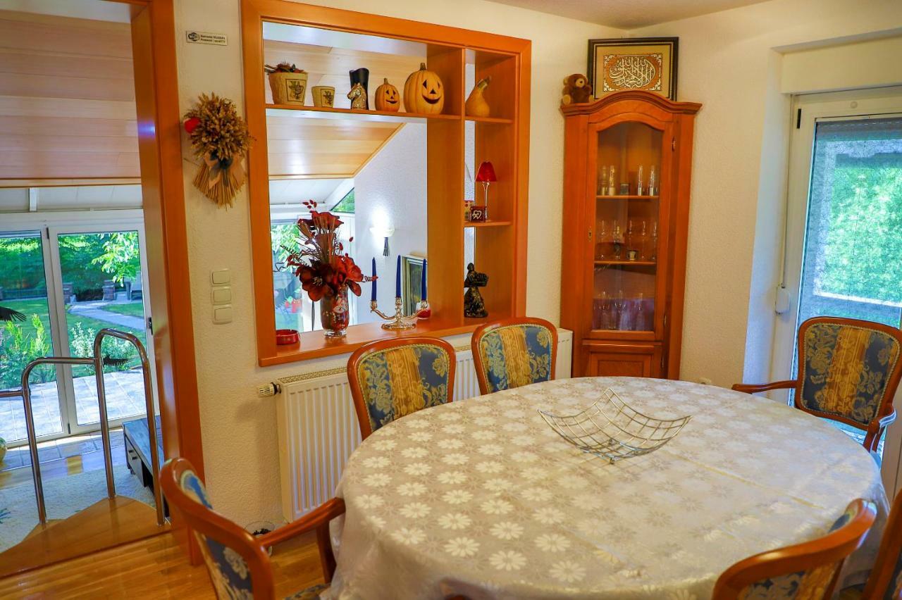 Holiday Home Villa Sara Bihać Extérieur photo